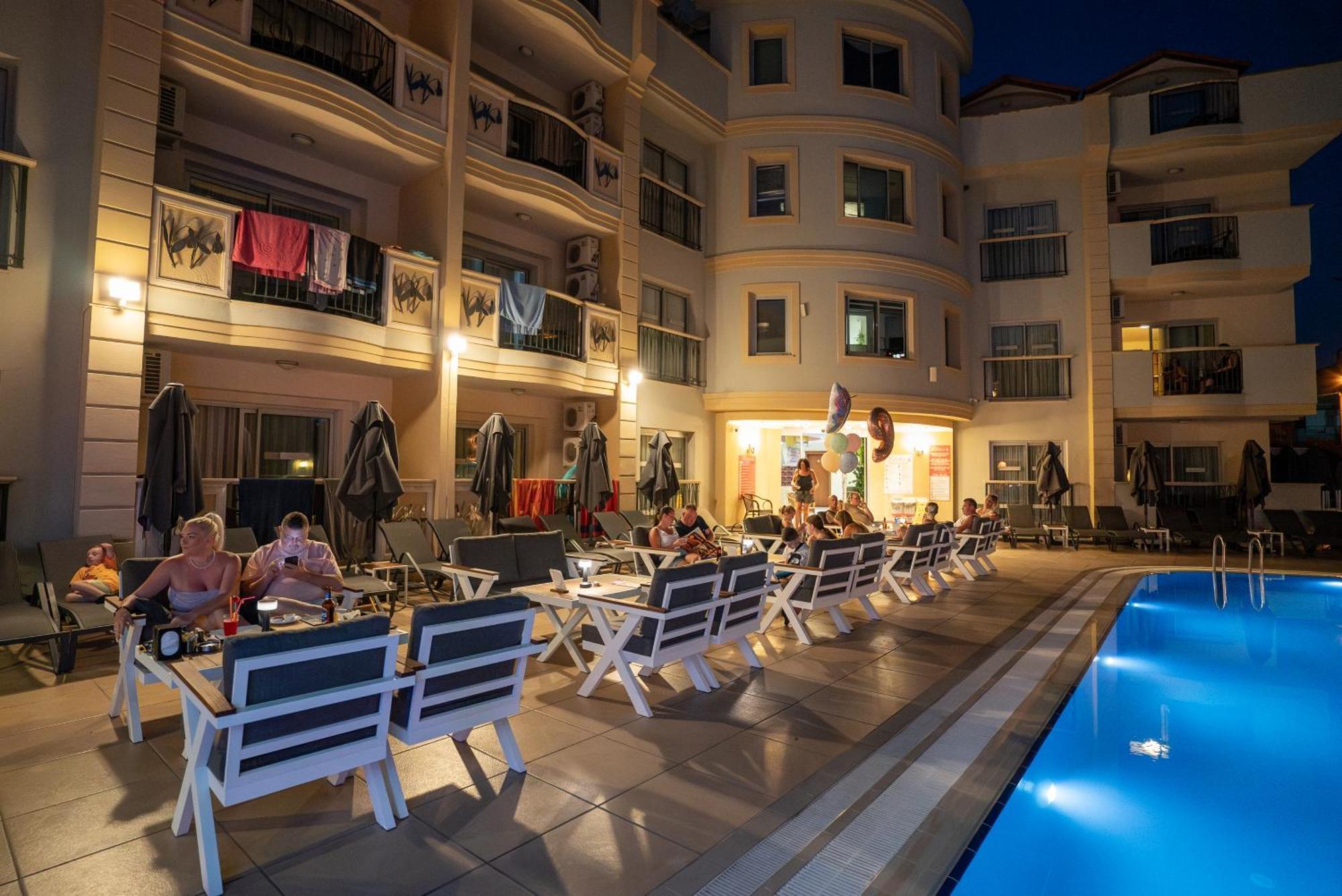 Club Karakas Apart Otel Marmaris Eksteriør bilde
